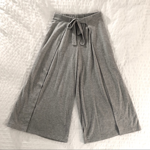 BetsyJohnson🦩Performance loungewear wide-leg pant - Picture 3 of 9